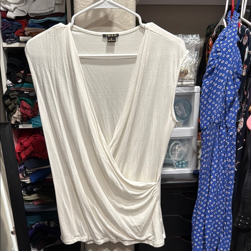Elegant creamy White surplice Top M